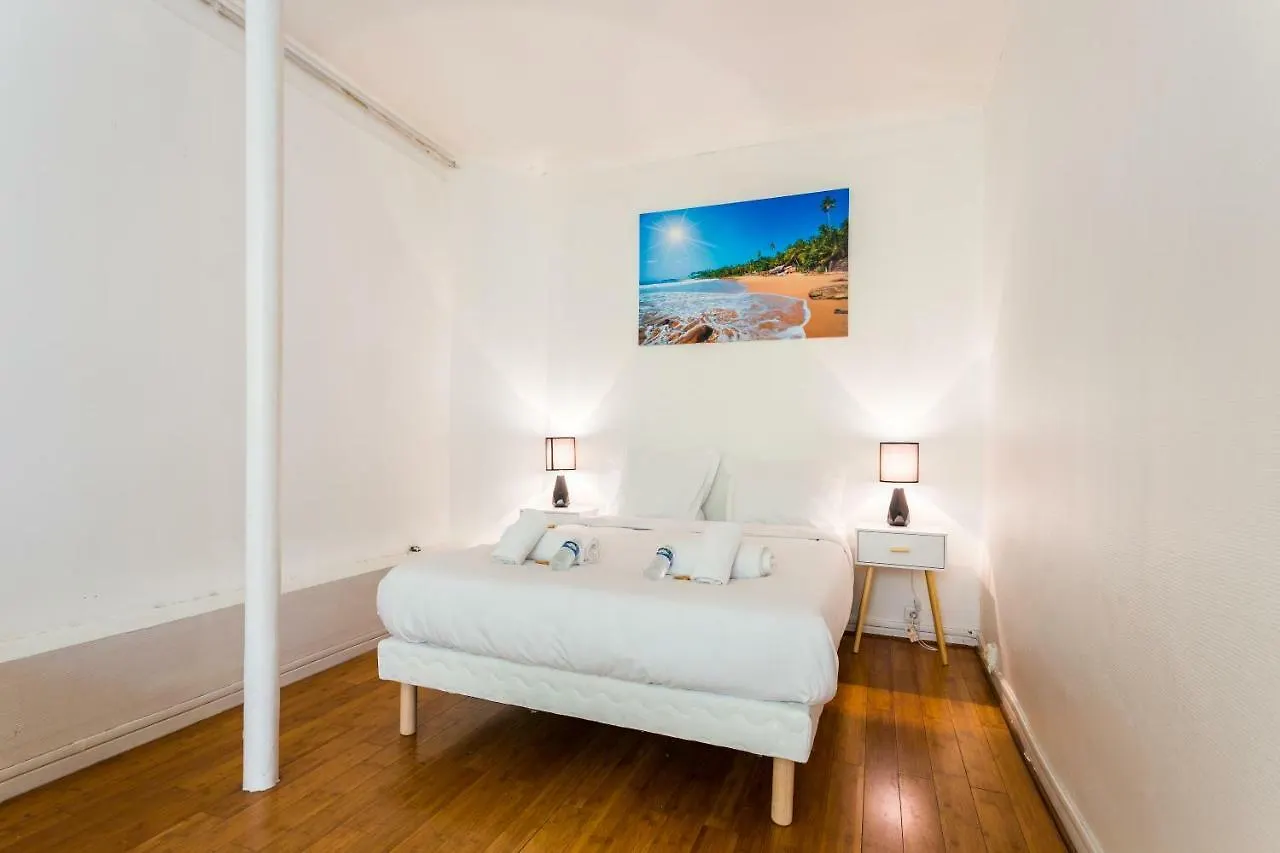 Apartment Cmg Voltaire *